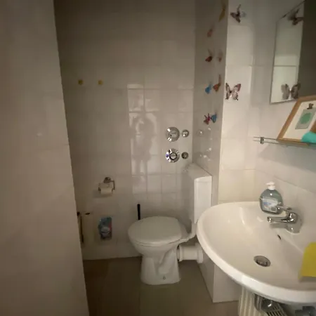 1-zimmerwohnung Naehe Innenstadt شقة كارلسروه
