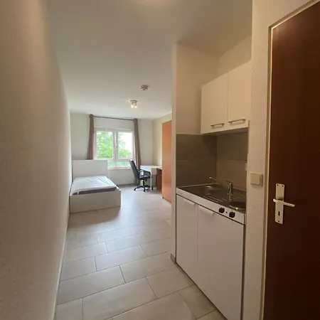 1-zimmerwohnung Naehe Innenstadt *